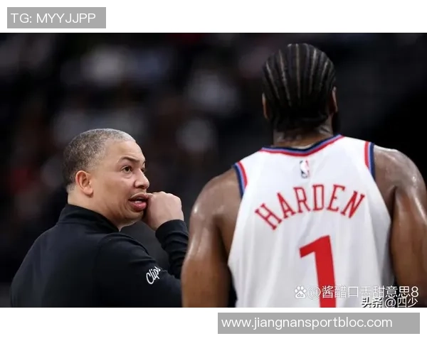 西部球探分析快船现状哈登小卡并非问题关键需加强防守阵容 西部球探分析快船现状哈登小卡并非问题关键需加强防守阵容