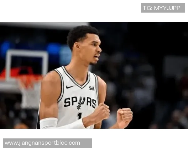 帕金斯称赞马刺展现实力具备争夺总冠军的潜力与机会 帕金斯称赞马刺展现实力具备争夺总冠军的潜力与机会