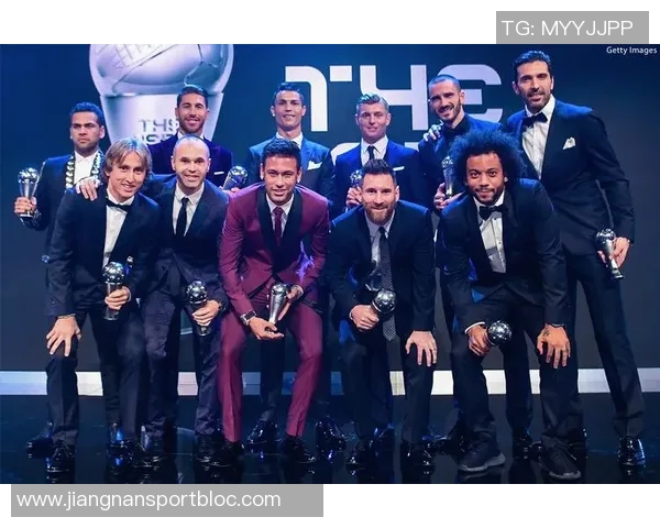 FIFA年度最佳阵容揭晓贝林厄姆亚马尔范戴克入选姆巴佩遗憾落选