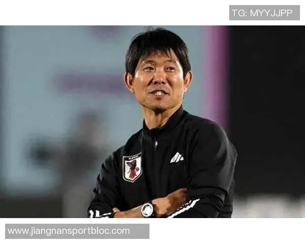 加纳队对阵日本在即参赛名单迟迟未公布引发关注与讨论